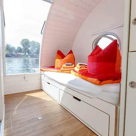 Festliegendes Hausboot Ferienwohnung Nautino Mini *
